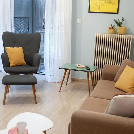 Mid Century Modern Apartment - Atelier Olümpia Kültér fotó