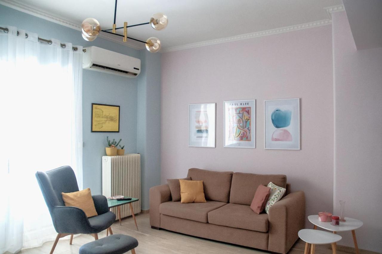 Mid Century Modern Apartment - Atelier Olümpia Kültér fotó
