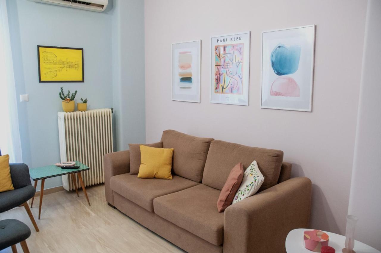 Mid Century Modern Apartment - Atelier Olümpia Kültér fotó